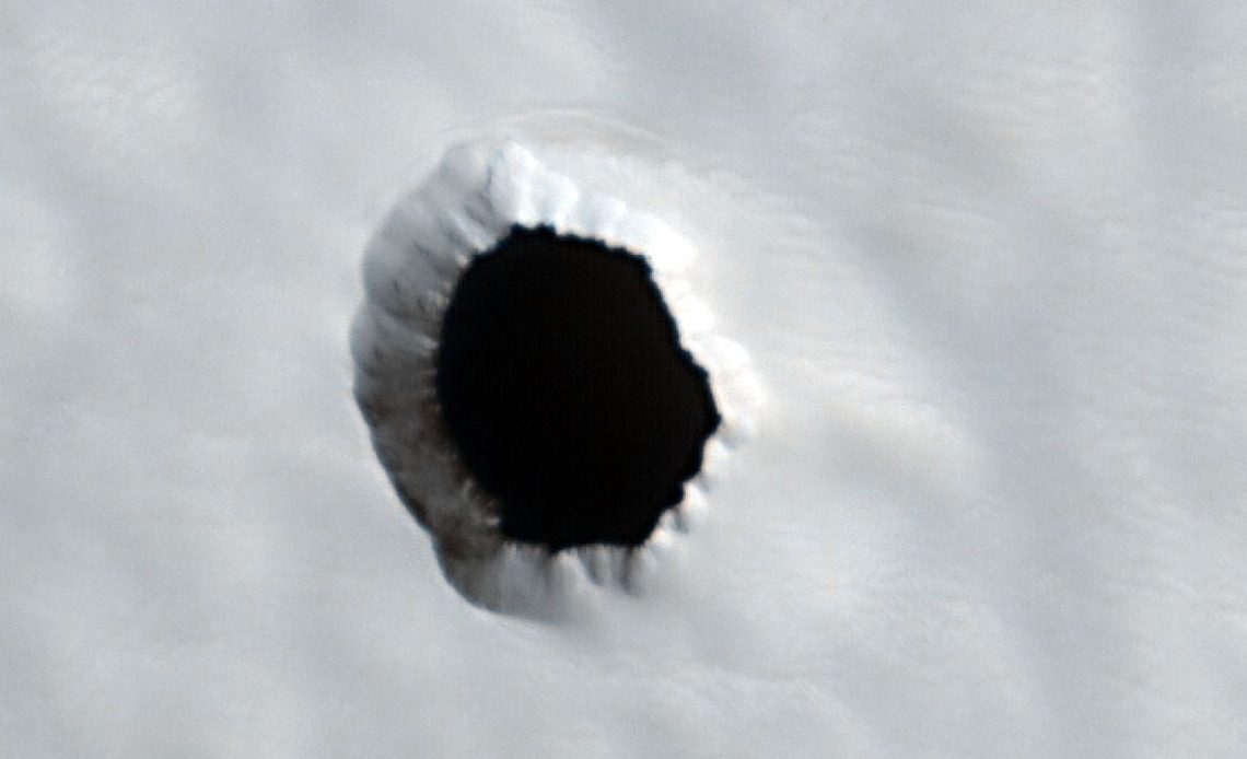 Hole in the Mars