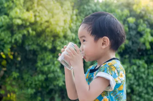 Water improves cognitive function for children