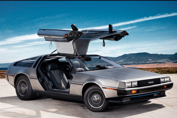 DeLorean-DMC-12