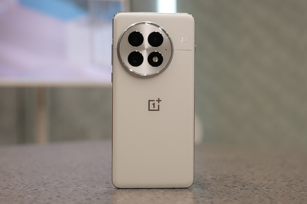 OnePlus-13-Rear