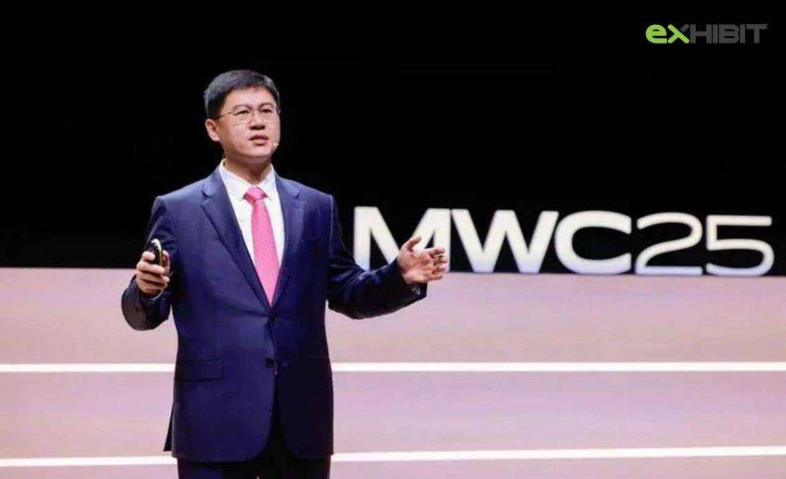 Huawei unveils AI-centric network solutions at MWC Barcelona 2025